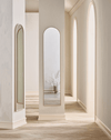 Bolia Ripple peili, 180 x 40 cm, Beige kehys - sisustus Spazio