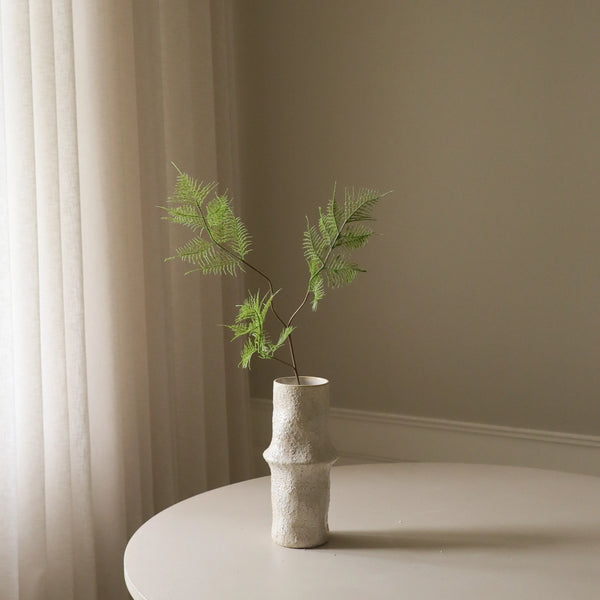 Botane Fern saniaisen lehdet, vihreä oksa vaasissa - tekokukat Spazio