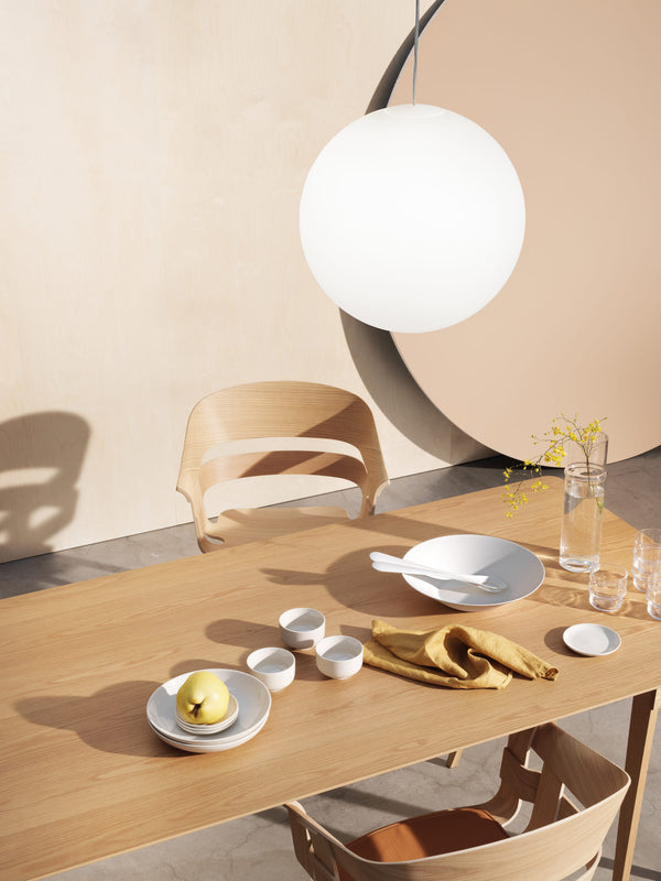 Design House Stockholm Luna Riippuvalaisin valkoinen opaalilasi - Valaisimet Spazio