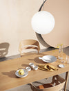 Design House Stockholm Luna Riippuvalaisin valkoinen opaalilasi - Valaisimet Spazio