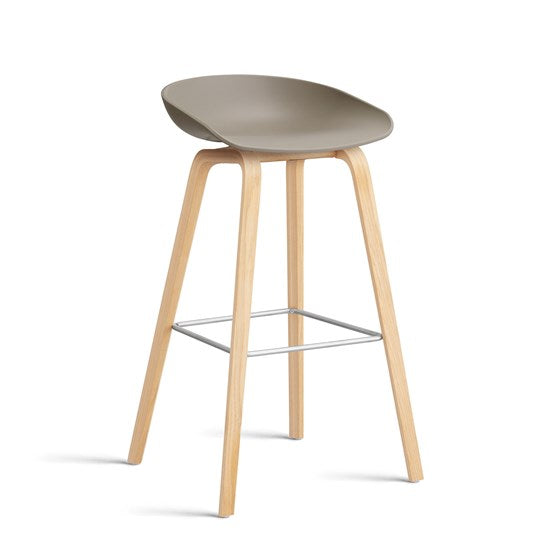 HAY AAS32 Baarituoli korkea 75 cm tammi - Tuolit Spazio