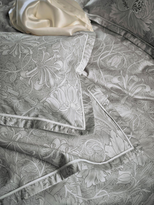 Mille Notti Honeysuckle & Tulip tyynyliina 50x60cm harmaa - vuodevaatteet Spazio