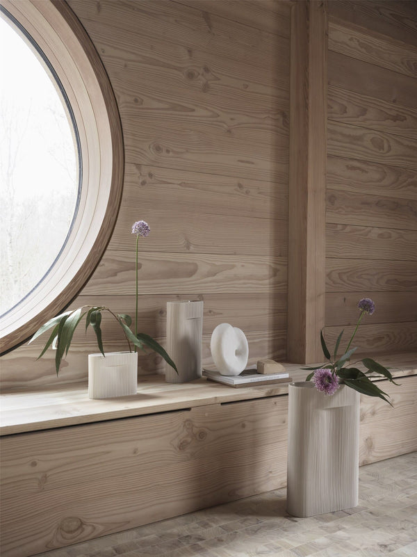 Muuto Ridge maljakko 48,5 cm beige - Vaasit Sisustus Spazio