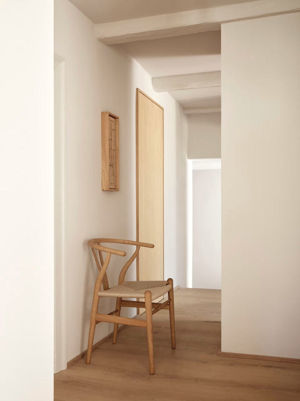 Carl Hansen & søn, Wishbone tuoli 55 x 76, lakattu tammi, luonnonvärinen naturalistuin - Tuolit Spazio