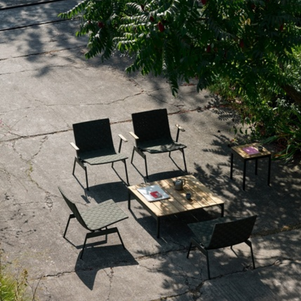 &Tradition, Ville AV45 nojatuoli, teräs, vihreä - Piha ja Terassi Spazio