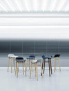 Normann Copenhagen, Form-baarituoli, tammi - Tuolit Spazio