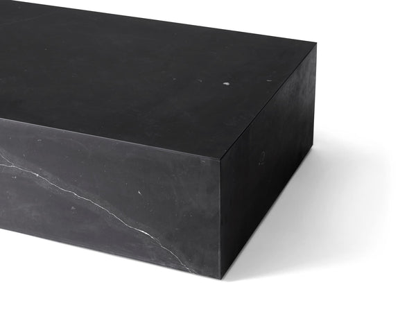 Audo Copenhagen Plinth Low sohvapöydät Nero-Marquina - pöydät Spazio