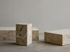 Audo Copenhagen Plinth Low sohvapöydät hiekanruskea marmori - Spazio