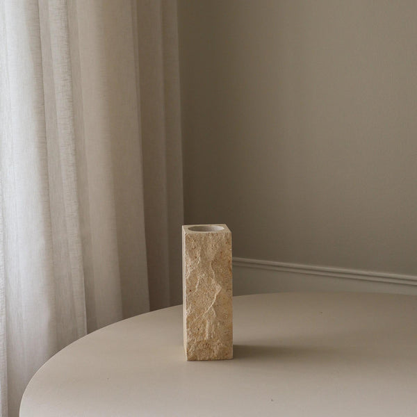 Botane Edge limestone vaasi pieni rouhea sivu - Vaasit ja kukkamaljakot Spazio