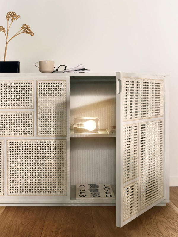 Design House Stockholm Block pöytävalaisin musta johto - valaisimet Spazio 