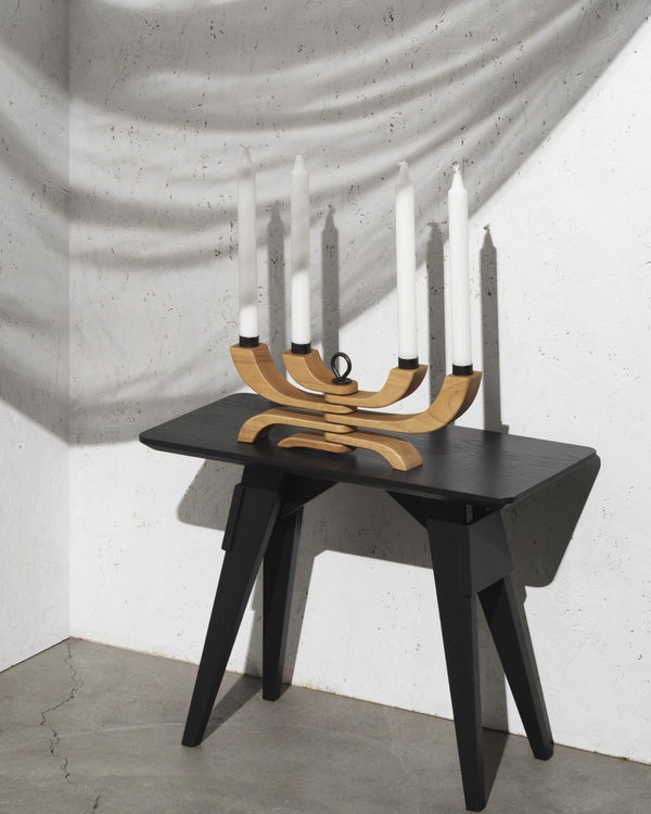 Design House Stockholm, NordicLight kynttilanjalka puunväri