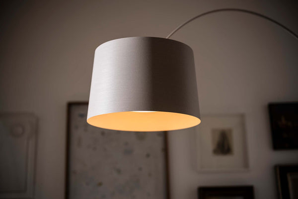 Twiggy lattiavalaisin