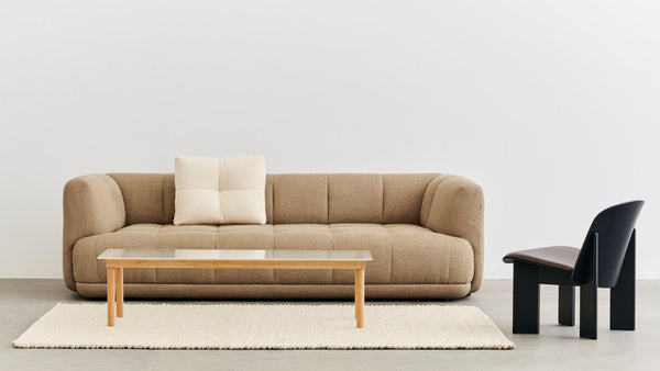 Hay Quilton 3-istuttava sohva, Tadao 600 kangas, beige - Sohvat Spazio
