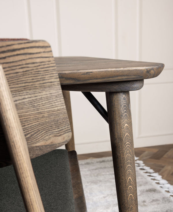 Kristensen&Kristensen, Wave ruokapöytä, C11 Mokka tammi - Pöydät Spazio