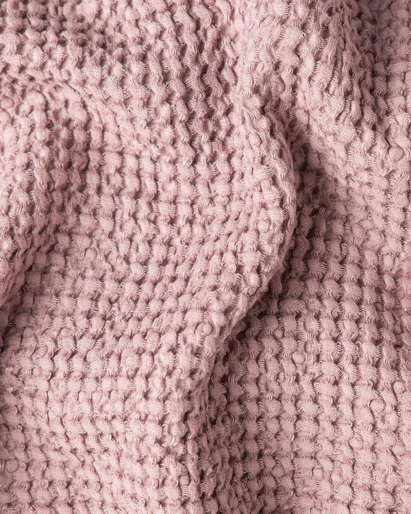 Magic Linen kylpypyyhe Waffle woodrose - matot ja tekstiilit Spazio