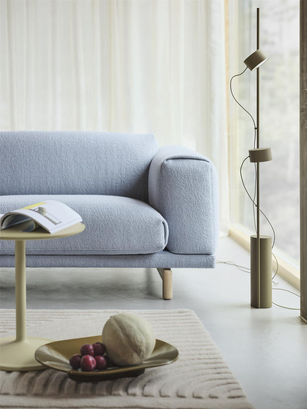 Muuto Post lattiavalaisin vihreä - valaisimet Spazio