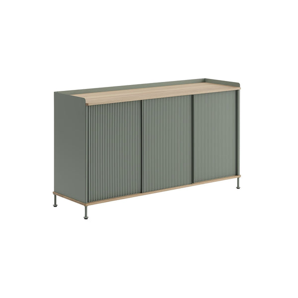 Muuto Enfold senkki 148 cm vihreä tammi - Säilytyskalusteet Spazio