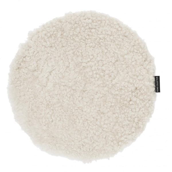 Skinnwille curly istuintyyny beige moonlight lampaantalja D34 cm - istuintyynyt Spazio