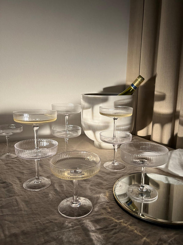 Ferm Living Ripple Samppanjalasi 2 kpl kirkas - Lasit kattaus ja tarjoilu Spazio