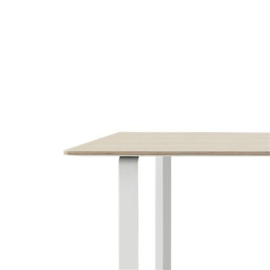 Muuto, 70/70 ruokapöytä, tammivaneri, 170 x 85 x 73,tilaustuote Ruokapöydät Muuto